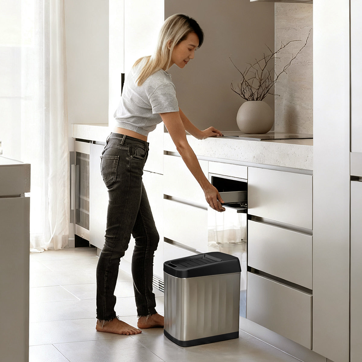 自動開閉センサー式ゴミ箱 15L スライドシャッター付き｜非接触で衛生的 おしゃれダストボックス